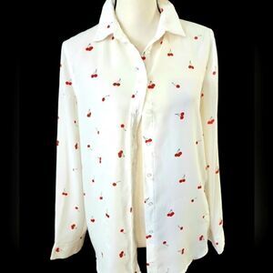 Como Blu cherry print button down long sleeve collard top